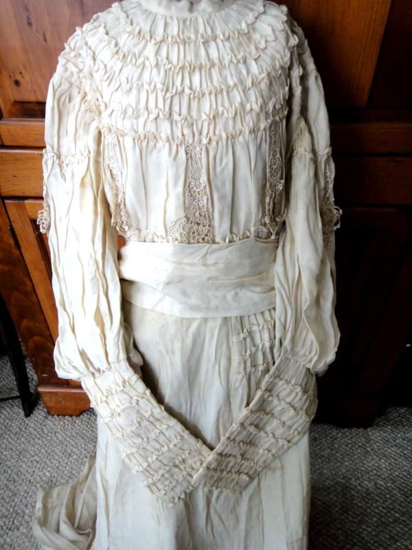 1873 antique victorian 4pc WEDDING DRESS idd ZIEGLER/CISSEL 