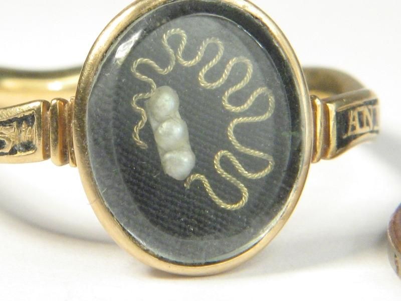   GEORGIAN ENGLISH 18K GOLD ENAMEL MOURNING RING c1765 ANN WOODHOUSE