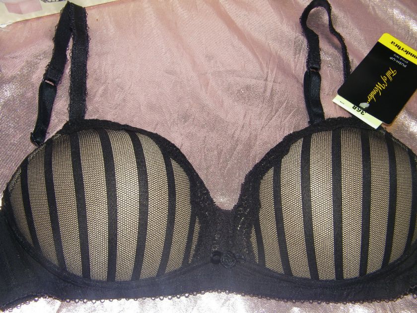 WONDERBRA*7872Fullof Wonder Wirefree Maximizer*34/36/38  