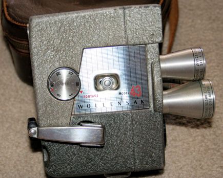   MODEL 43 VINTAGE OLD MOVIE CAMERA to add to your collection