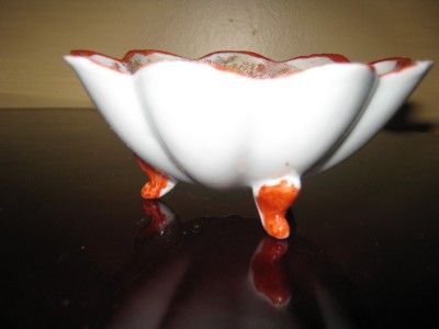 vintage hand painted oriental decorative footed bowl on bottom reads 