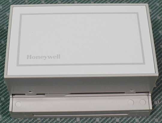 Honeywell T641A1005 VAV Zone Thermostat SPDT Floating  