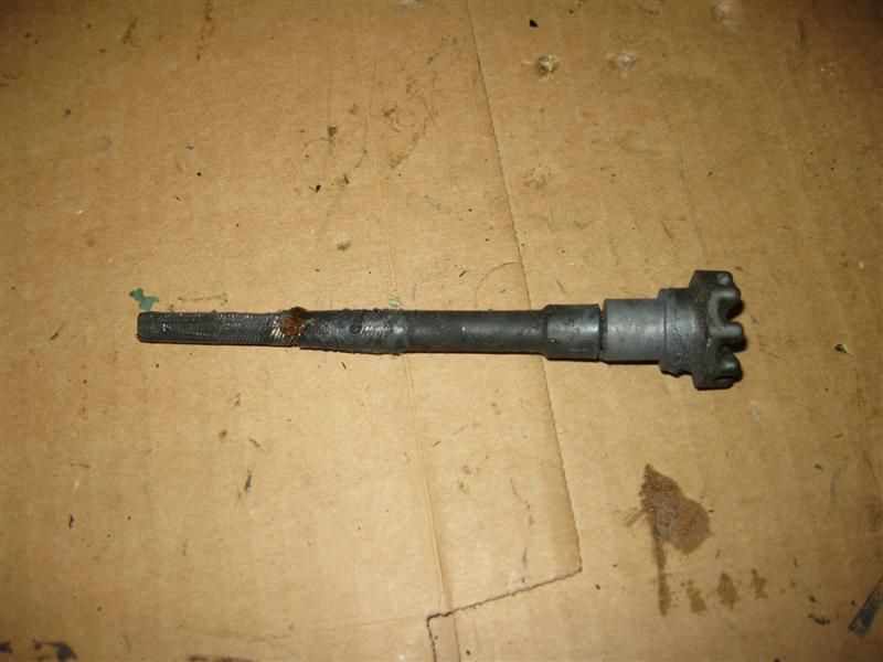 Throttle gear shaft Mercury 7.5 hp outboard motor  