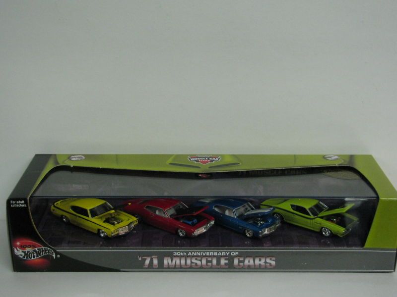 Hot Wheels 30th Annv. 71 Muscle Cars 4 Car Set  