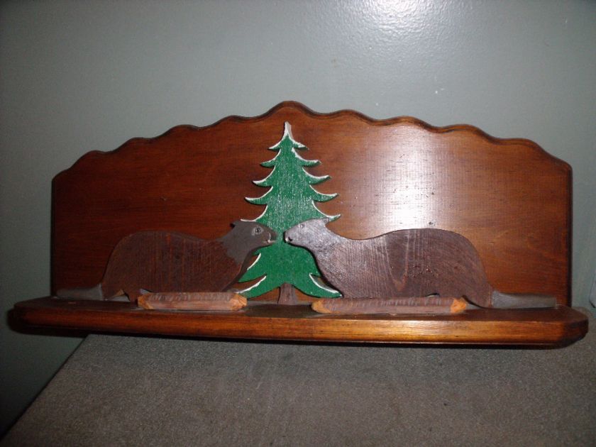 VINTAGE BEAVER WOOD WALL SHELF 2 BEAVERS, PINE TREE AND 2 LOG DISPLAY 