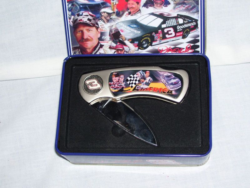 POCKET KNIFE DALE EARNHARDT 3 IN MEMORY IN TIN NEW  