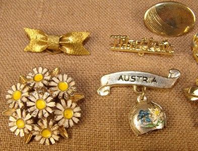 Vtg 21 Pc Goldtone Silvertone Enamel Flower Butterfly Button Scatter 