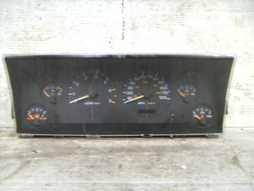 GRAND CHEROKEE LAREDO INSTRUMENT CLUSTER JEEP 98 97  