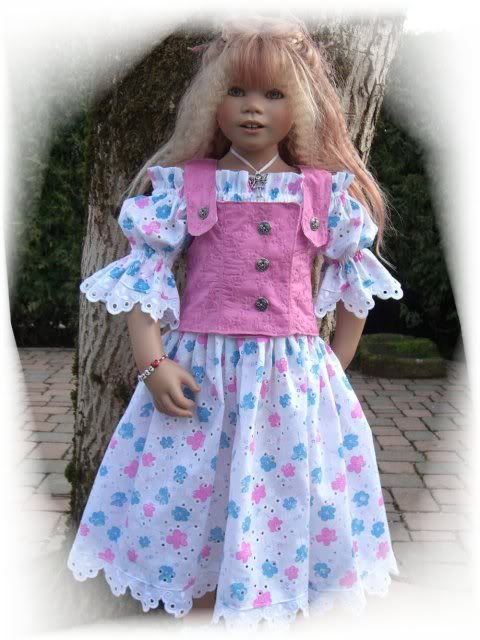 Bavariandress for Annette Himstedt  Dolls  