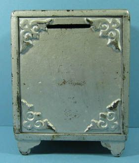 OLD IDEAL SECURITY TOY SAFE CAST IRON BANK GUARANTEED OLD & AUTHENTIC 