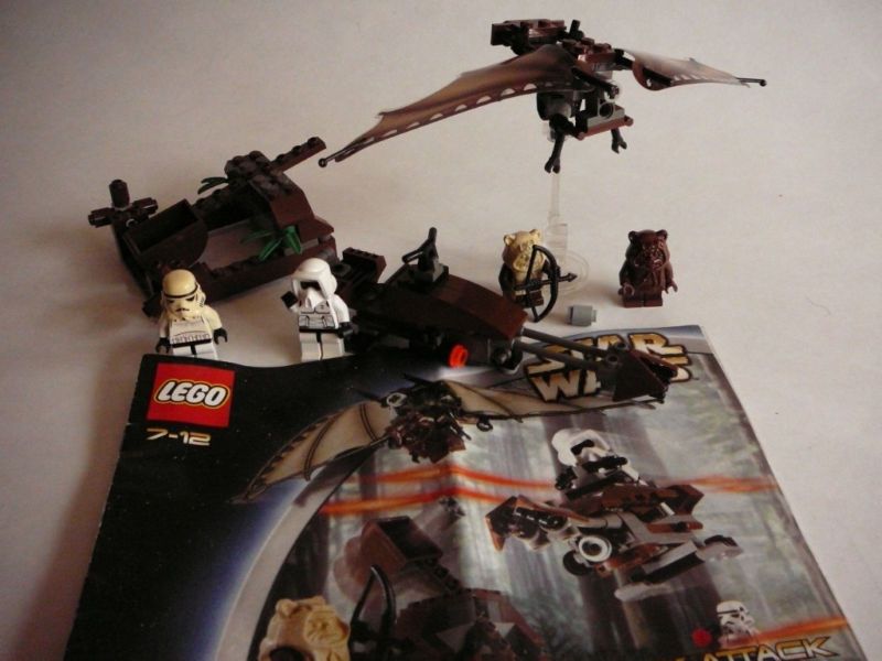 Lego # 7139 Star Wars Ewok Attack Circa2002  