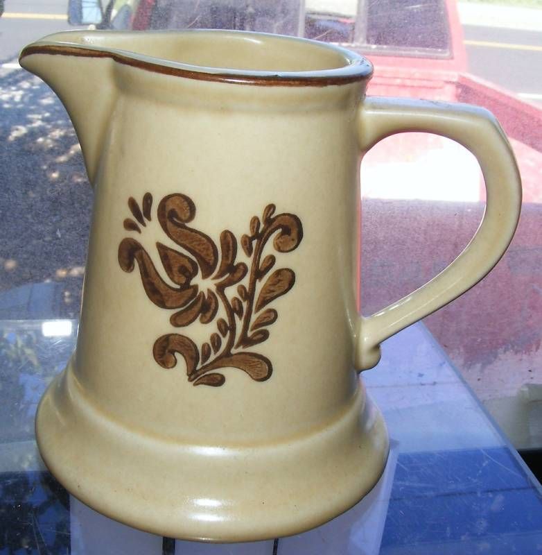 VTG PFALTZGRAFF VILLAGE CREAMER 6 24  