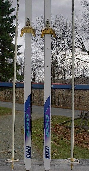 Cross Country 81 Skis 3 pin 210 cm +Poles ELAN  