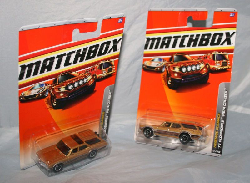 Matchbox # 18 71 1971 OLDS VISTA CRUISER Wagon Lot  