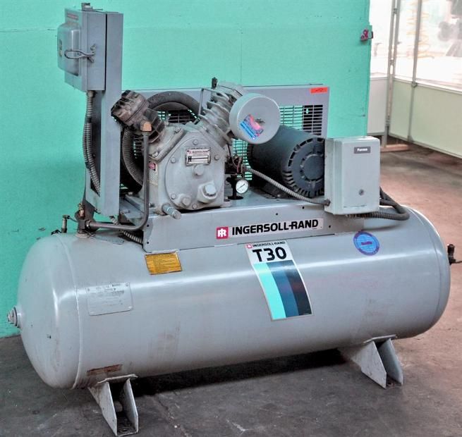 INGERSOLL RAND T 30 5 HP AIR COMPRESSOR T30 242 50  