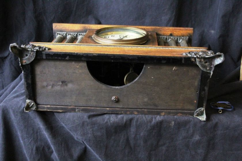 L229 ANTIQUE INGRAHAM ORNATE 8 DAY TIME AND STRIKE CLOCK c. 1890 