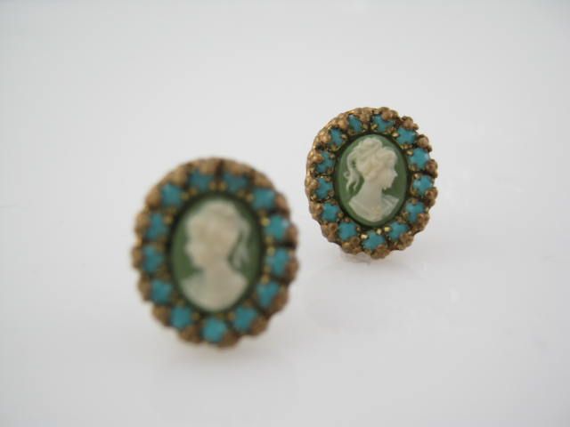 MICHAEL NEGRIN Green Cameo Earrings & Ring Set  