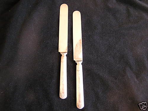 Silver Oneida Community Par Plate June c.1915 2 Knives  