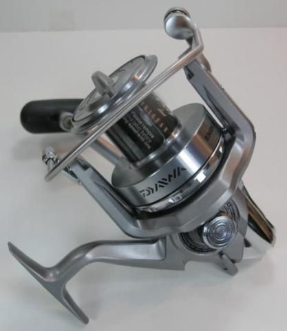 DAIWA EMBLEM SHOT 6000A SPINNING REEL EMS6000A 5.11  