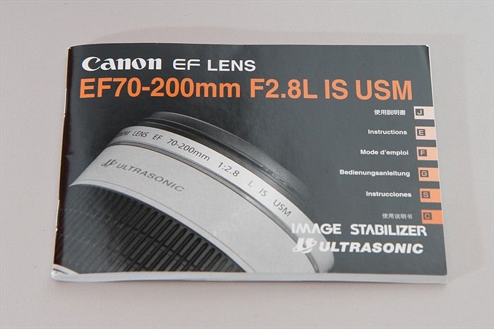 Canon EF 70 mm   200 mm F/2.8 L IS USM Lens 013803005097  