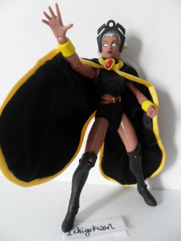 1998 Marvel X Men 9 Storm Action Figure  