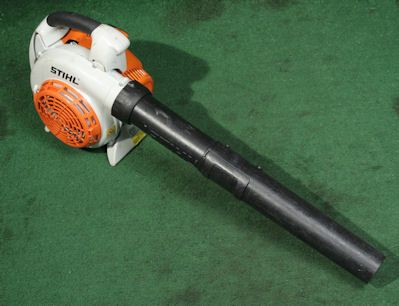 STIHL BG86 HAND HELD BLOWER ( NICE )  