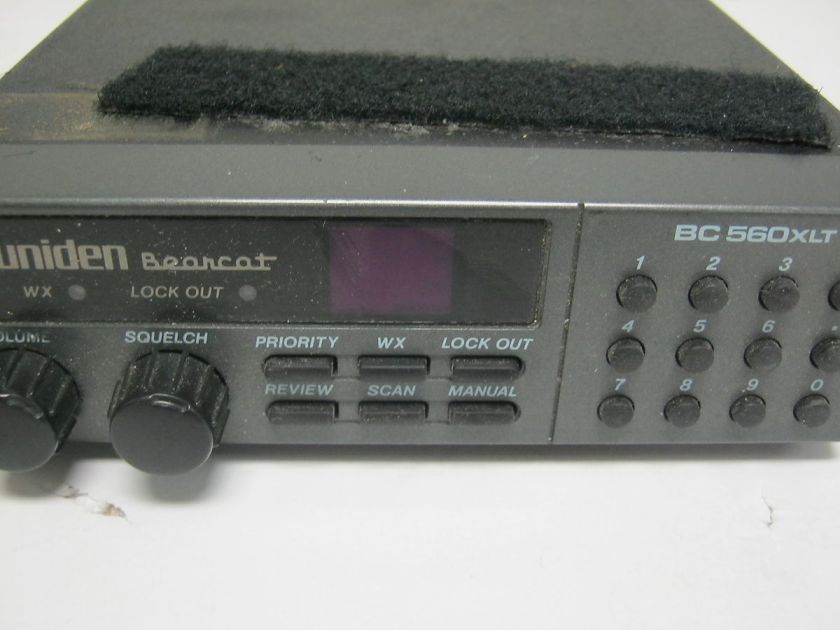   BearCat BC 560 XLT CAT BC560XLT Programmable 16 Channel Police Scanner