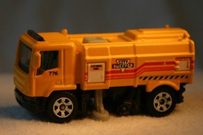 New Loose Matchbox Street Sweeper Street Cleaner MB776  