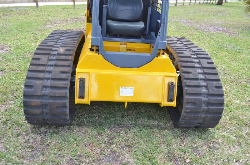 2005 Volvo MC110 Track Loader, 110+ PIX, VIDEO, we EXPORT worldwide 