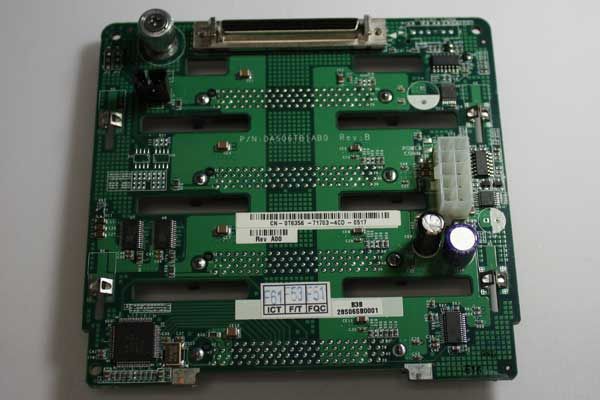 Dell PE830 1X4 HD BACKPLANE (T6356)  