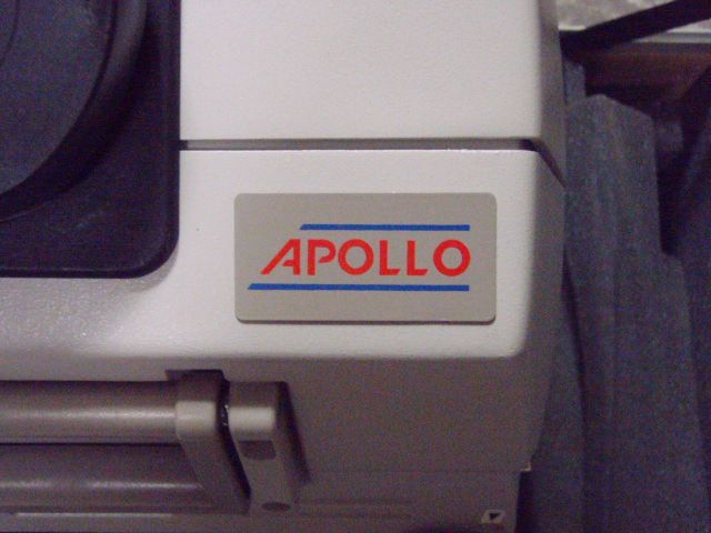 APOLLO EXPLORER QX575A PROJECTOR IN SHIPPING CASE ON WHEELS USED 