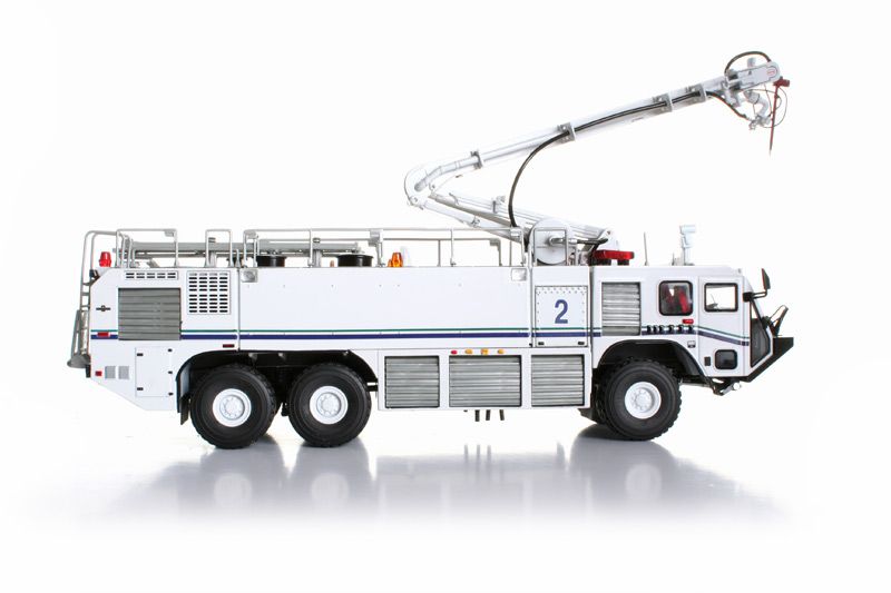 TWH Collectible SA Oshkosh Striker 3000 ARFF Truck NEW  