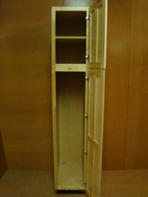 Kraftmaid Birch Kitchen / Bathroom Pantry Cabinet 15w  