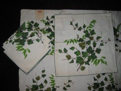 Vintage NEW w Tag WILENDUR Green Ivy TABLECLOTH with Napkins  